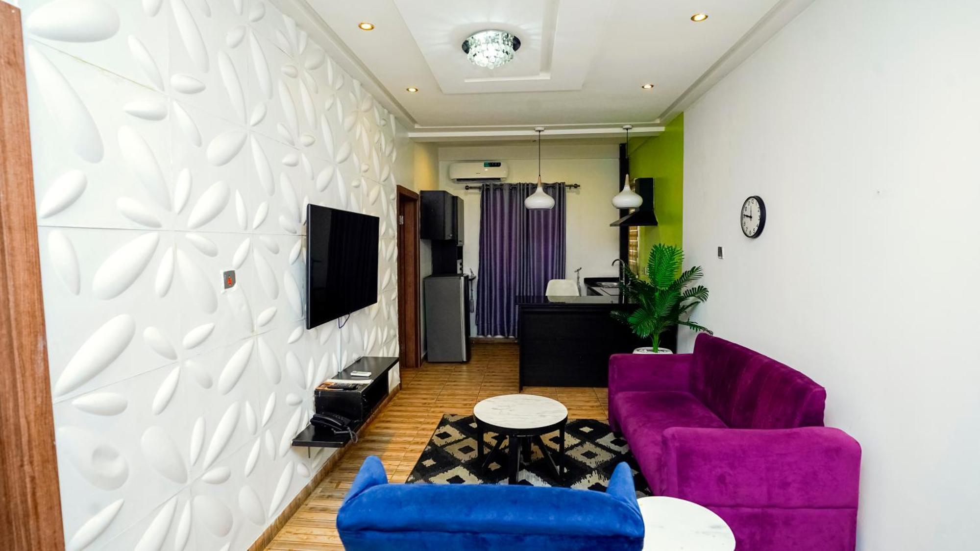 James Court Hotel & Luxury Apartments 레키 외부 사진