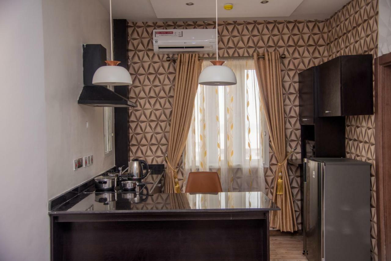 James Court Hotel & Luxury Apartments 레키 외부 사진